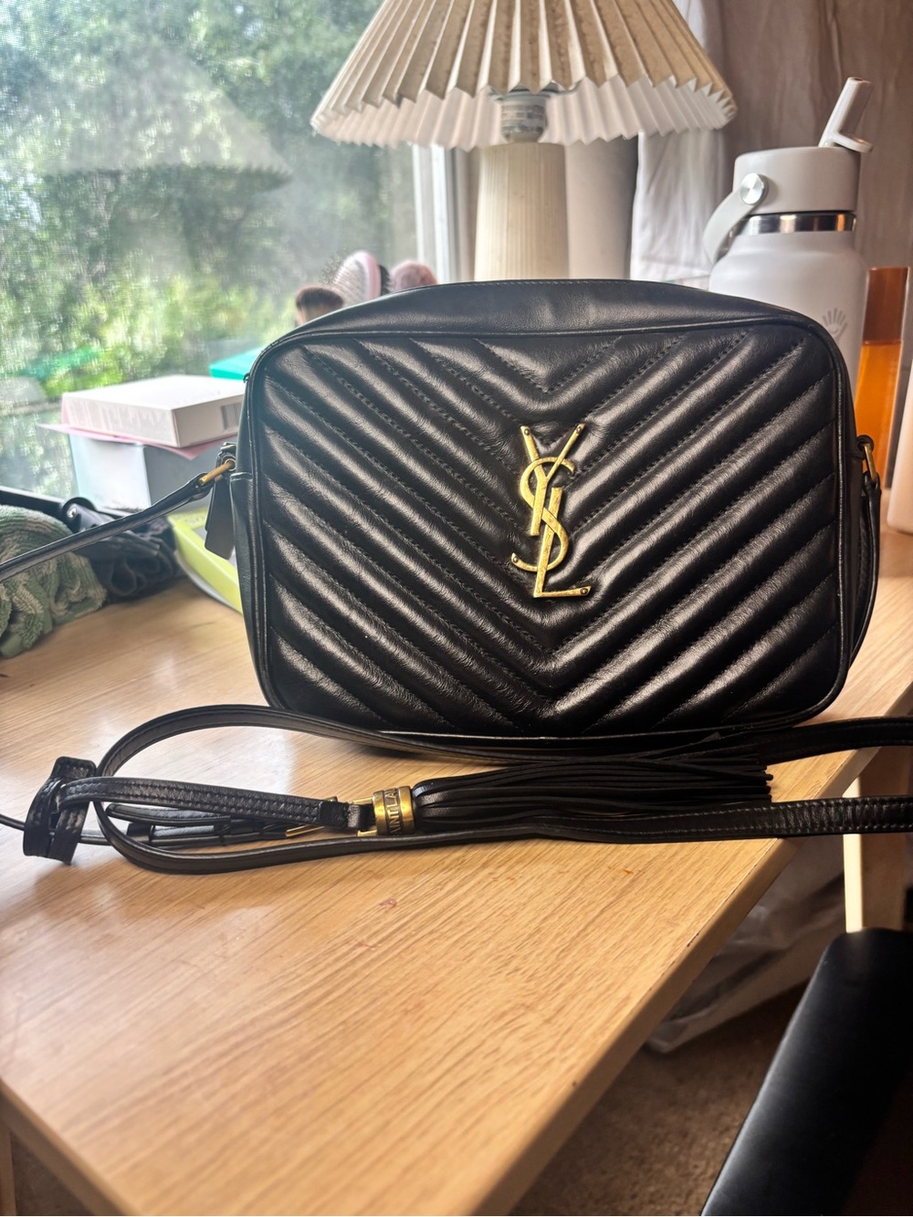 Yves Saint Laurent Black Leather Pouch with Gold Logo - Picture 2 of 12
